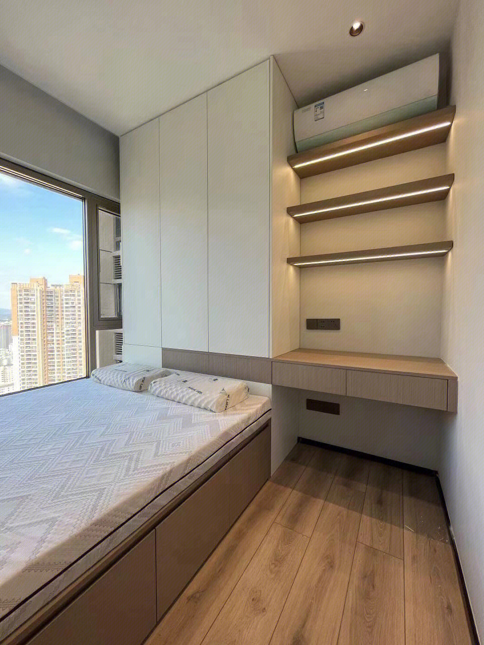 小户型必看：榻榻米把 “睡、学、囤” 揉进 10㎡里