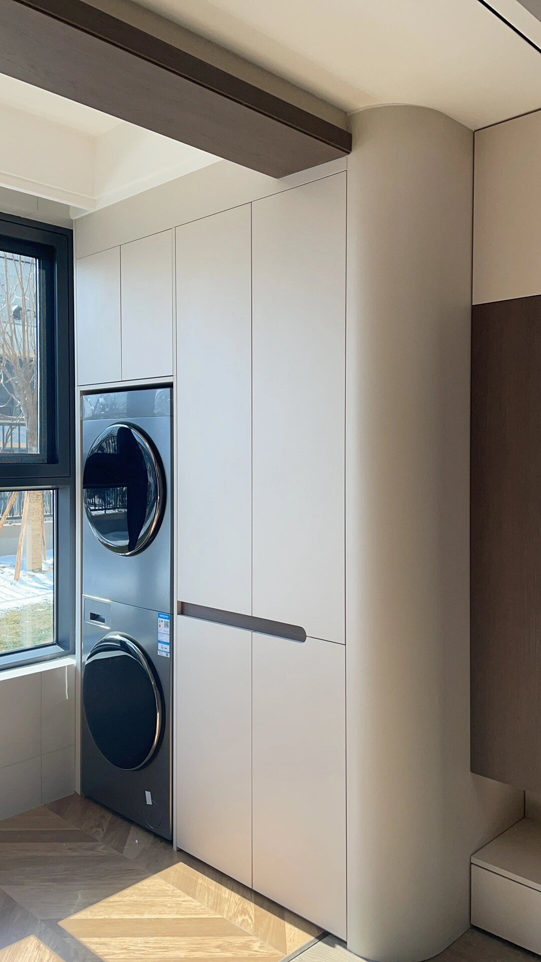 弧形柜设计，颜值实用双在线