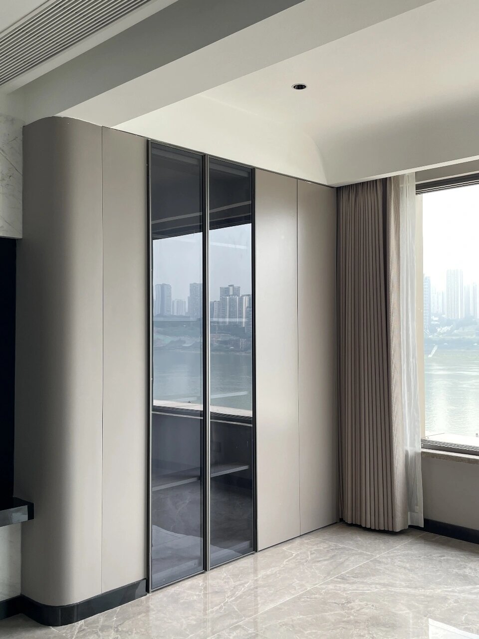 弧形柜设计，颜值实用双在线